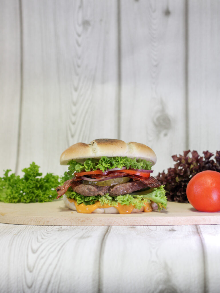 Hamburger Slaninový - Hovězí